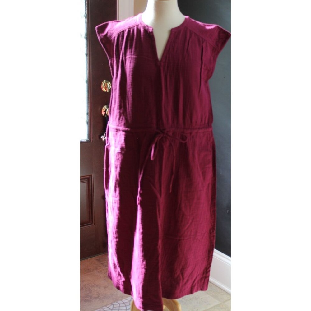 pact Women's Coastal Double Gauze Tie Waist Midi Dress Sangria Size Small